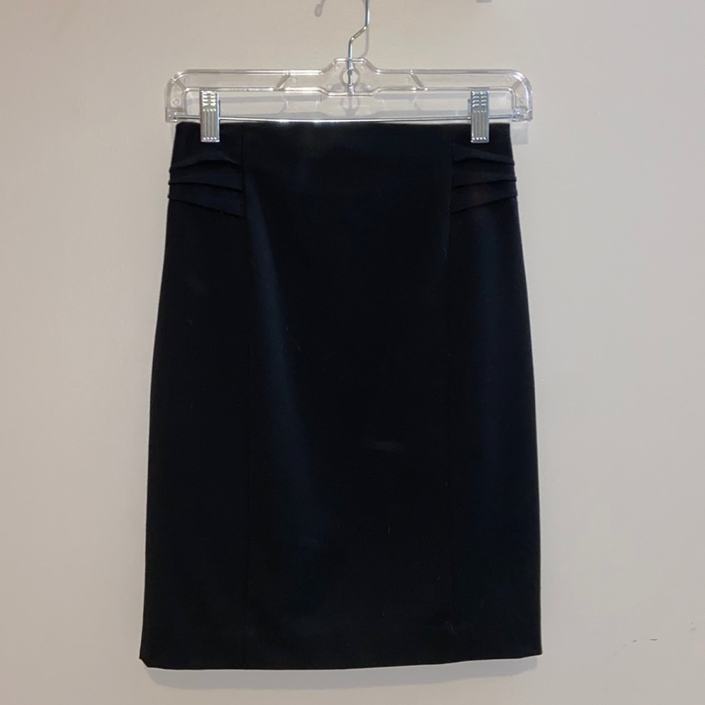 Dressy black pencil skirt - like new condition